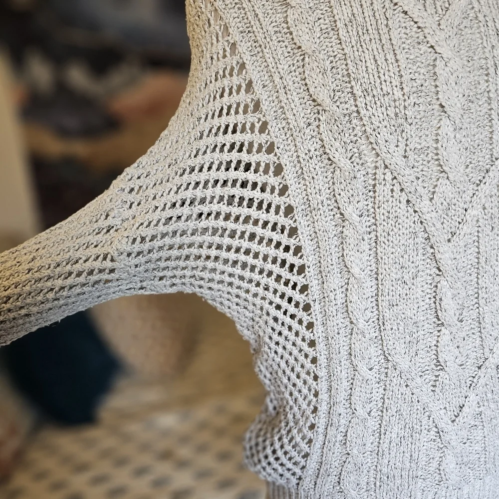 Brandy Melville Cream Gray Cable Knit Sweater One Size Italy Slouchy Cozy - Picture 10 of 10